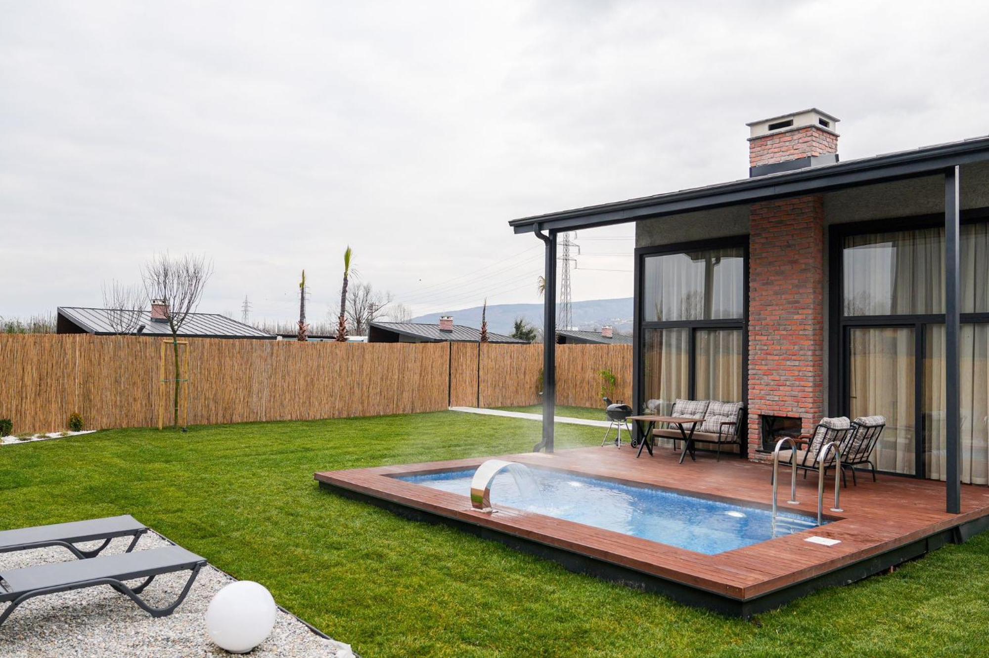 Vital Goel Sapanca Oezel Havuzlu Bungalov & Villa Экстерьер фото